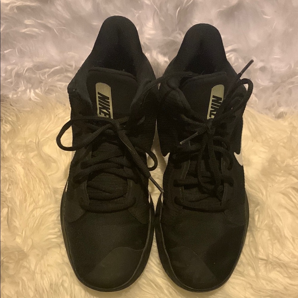 Nike Black Athletic Shoes